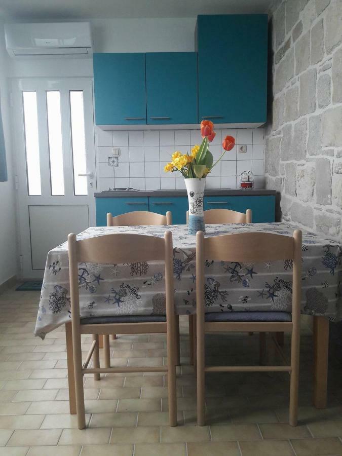 Jozefina Apartment Split Bagian luar foto